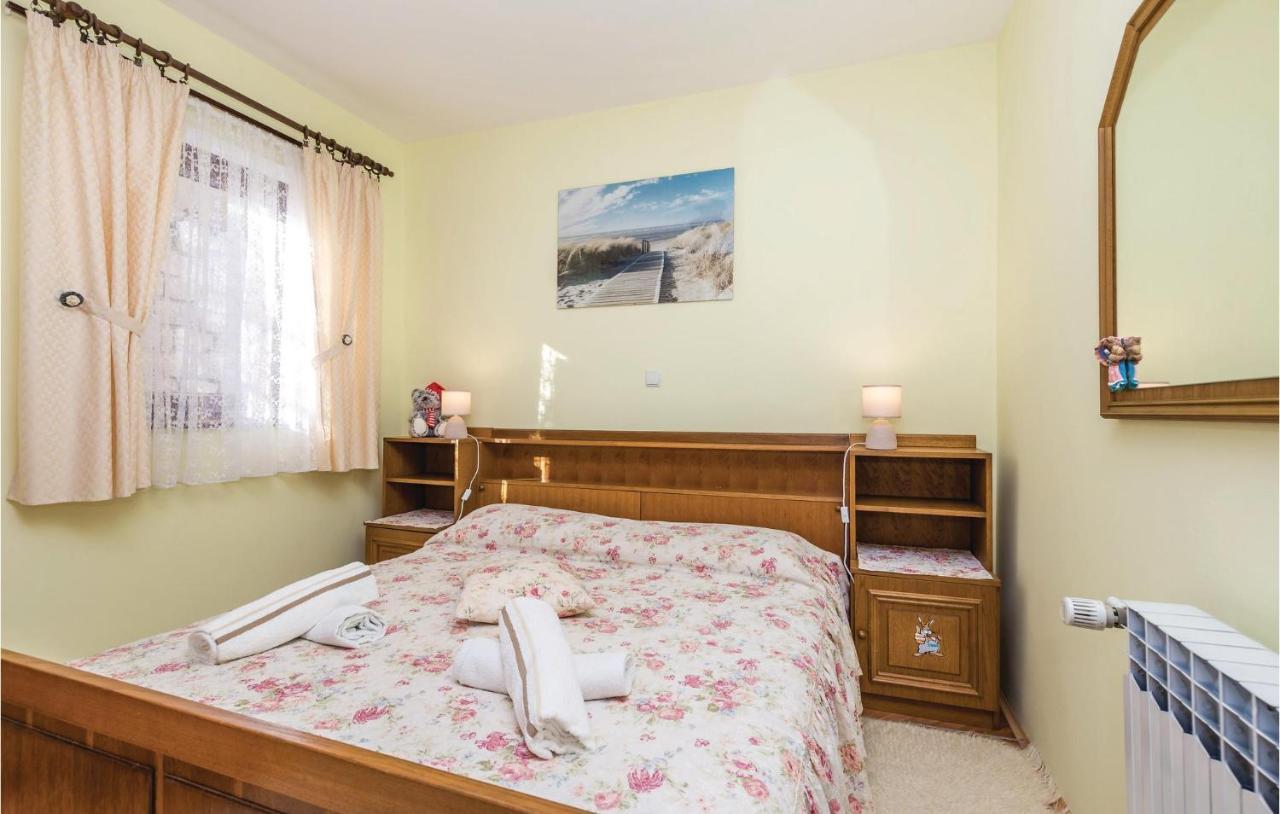 Cozy Apartment In Lovran With Kitchen المظهر الخارجي الصورة